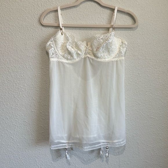Victoria's Secret Y2K White Chemise Corset Top Slip Mesh Lace Babydoll Fairy L - Picture 1 of 11